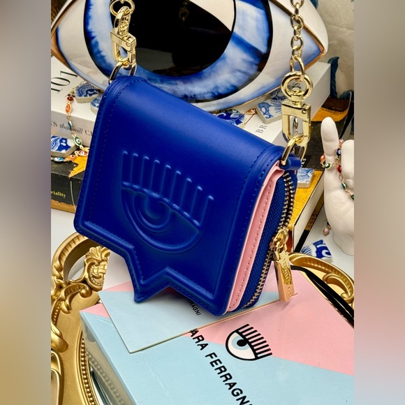 🆕 CHIARA FERRAGNI 🧿 BNIB Eyelike Motif Chain Linked Wallet - Blue - WOC - Picture 4 of 15